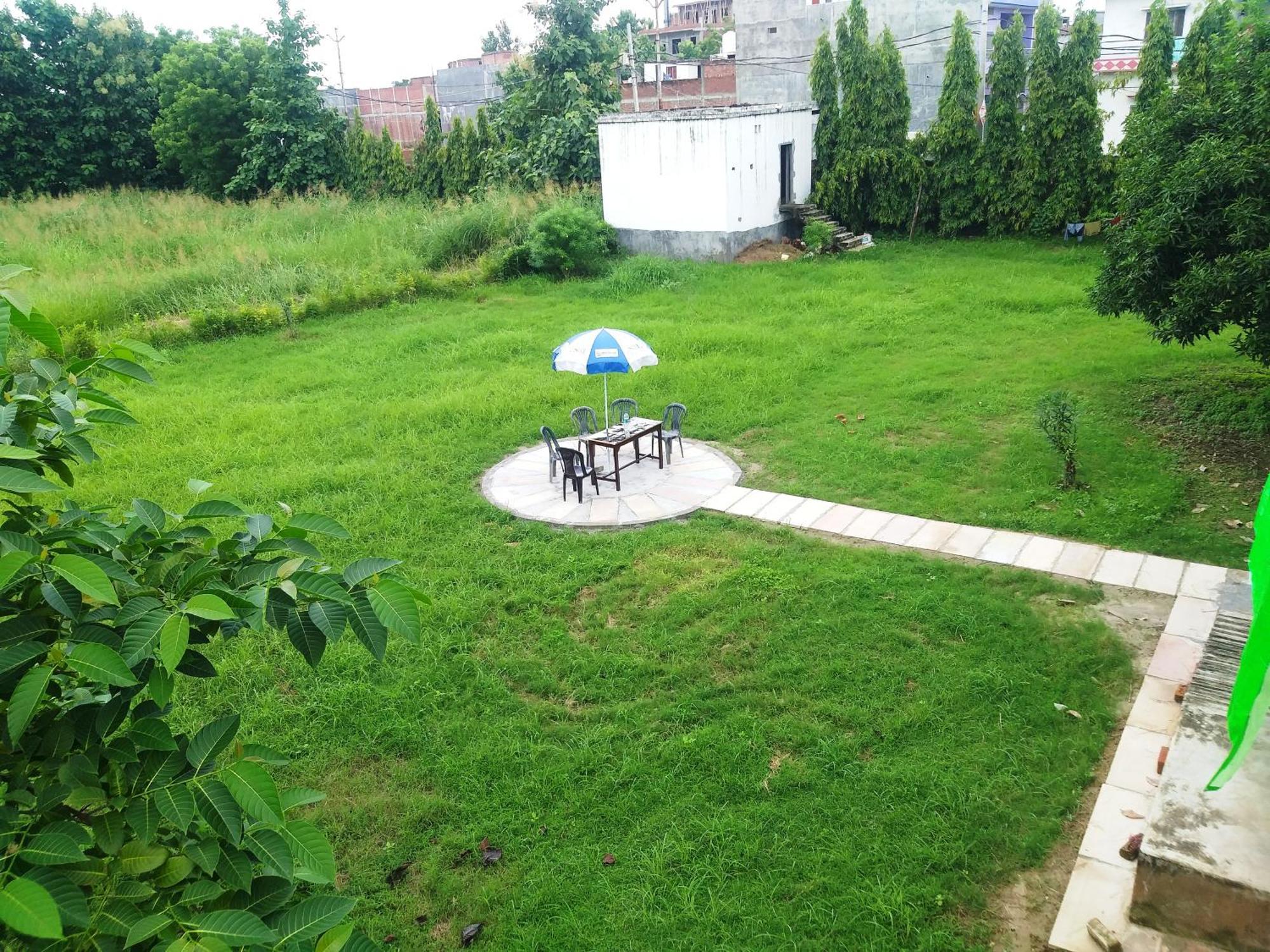Nature Homestay Varanasi Exterior foto